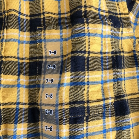 UNIQLO Boys Flannel Checkered Long Sleeve Plaid Shirt Size 7 - Picture 3 of 5